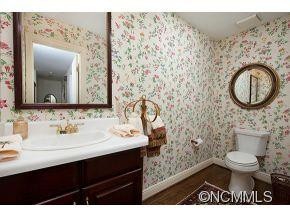 309 Vanderbilt - Photo 10