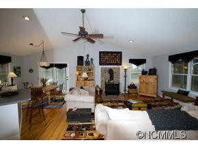 2 Fox Crossing - Photo 8