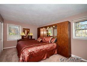 10 Sedgefield Drive - Photo 11