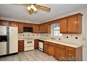 10 Sedgefield Drive - Photo 9