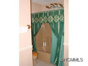 11-1B Hyannis Drive - Photo 15