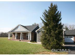 661 Bryson Road - Photo 2