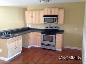 707 Jackson Road - Photo 2