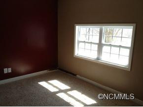 707 Jackson Road - Photo 5