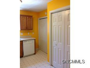 38B Queen Road - Photo 8