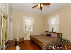 1975 Riverside Drive - Photo 11