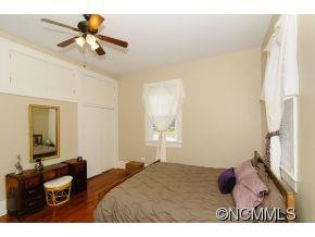 1975 Riverside Drive - Photo 13