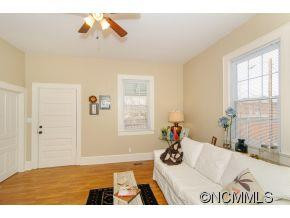 1975 Riverside Drive - Photo 5