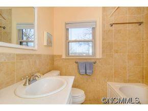 6 Waverly Court - Photo 11