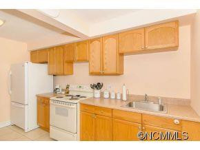 6 Waverly Court - Photo 16
