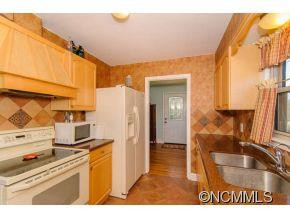 6 Waverly Court - Photo 8