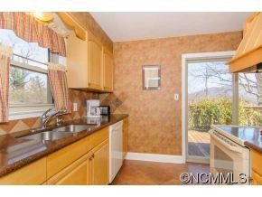 6 Waverly Court - Photo 9