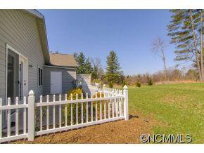 31 Holiday Drive - Photo 18
