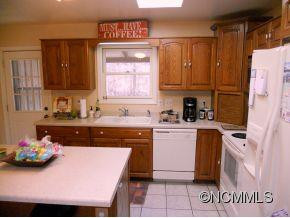 1077 Fern Trail - Photo 11
