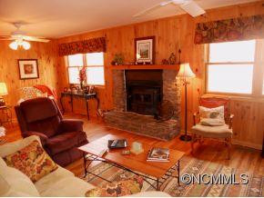 1077 Fern Trail - Photo 3