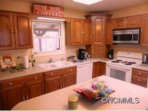 1077 Fern Trail - Photo 9