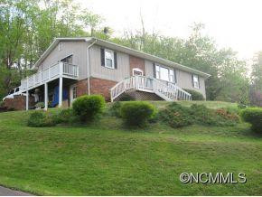 135 MOUNTAINEER DRIVE
