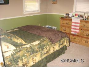 135 MOUNTAINEER DRIVE - Photo 5