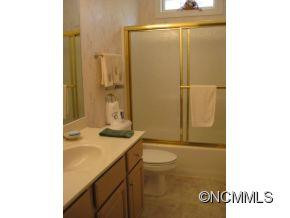 621 Carriage Commons Drive - Photo 8