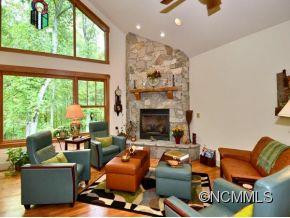 111 STONECREST - Photo 3
