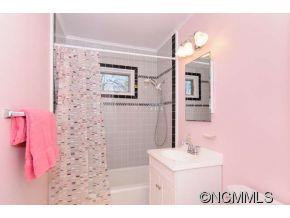 818 Azalea Avenue - Photo 11