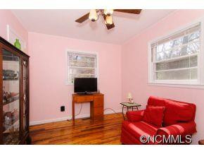 818 Azalea Avenue - Photo 10