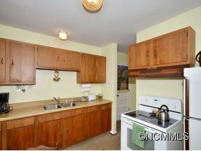 52 WOODBURY ROAD - Photo 8