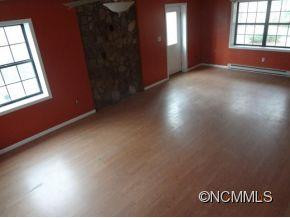 918 Pressley Creek - Photo 4