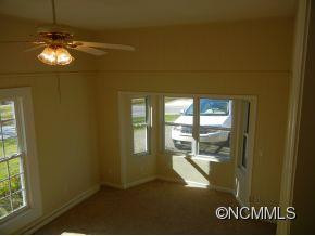 3 Springside Drive - Photo 7
