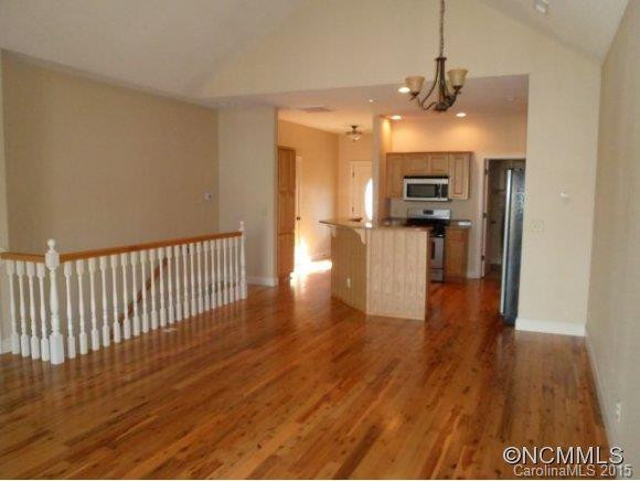 85B Ems St - Photo 3