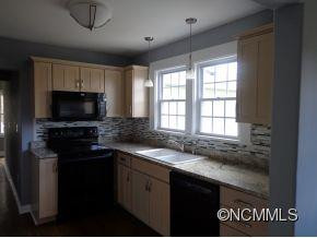 39 Alexander Road - Photo 2