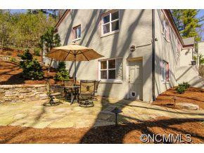 300 KIMBERLY AVE - Photo 21