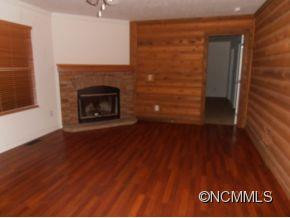 135 Milbourne Ridge - Photo 2