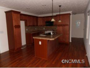 135 Milbourne Ridge - Photo 3