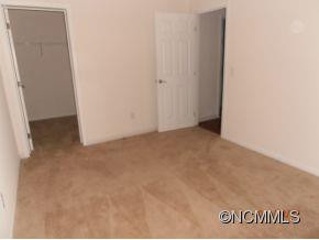 135 Milbourne Ridge - Photo 6