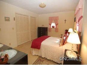 229 PARK LANE - Photo 10