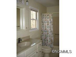 585 Oriole Road - Photo 14
