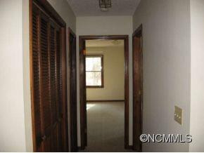585 Oriole Road - Photo 15
