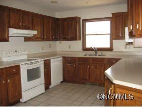 585 Oriole Road - Photo 9