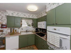 206 Rock Hill Avenue - Photo 12