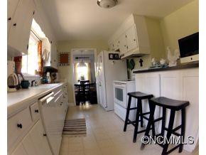 39 Appletree St. - Photo 4