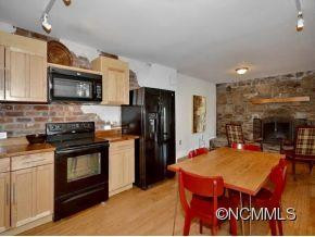 40 GRANDVIEW DRIVE - Photo 4