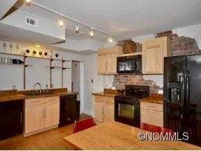 40 GRANDVIEW DRIVE - Photo 5