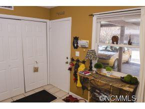 26 Maple Ridge Lane - Photo 4