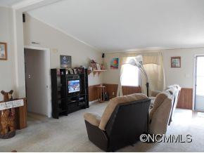 405 Youngs Gap Road - Photo 3