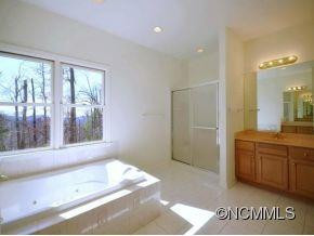 136 BERRY CREEK DRIVE - Photo 14