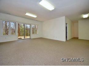 136 BERRY CREEK DRIVE - Photo 15