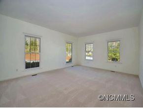 136 BERRY CREEK DRIVE - Photo 5
