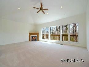 136 BERRY CREEK DRIVE - Photo 7