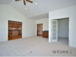 136 BERRY CREEK DRIVE - Photo 8